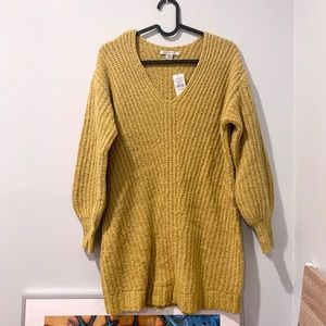 AMERICAN EAGLE SWEATER DRESS